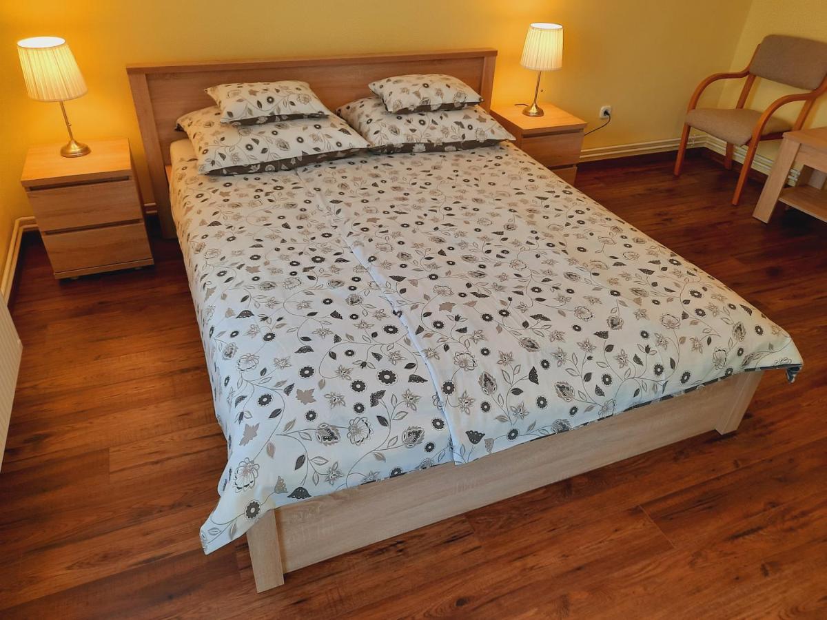 Apartmanhaz King Hévíz Eksteriør bilde
