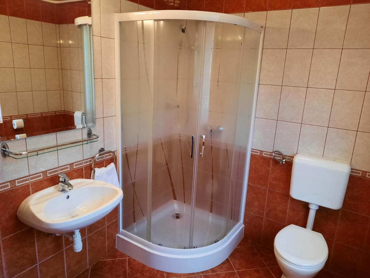 Apartmanhaz King Hévíz Eksteriør bilde